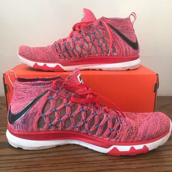 nike ultrafast flyknit